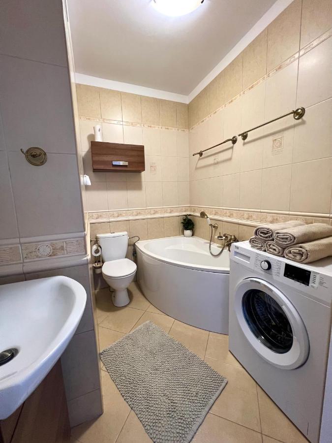 Apartament Centrum 13 Z Garazem Podziemnym Владиславово Екстер'єр фото